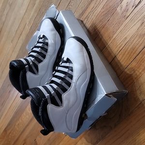 2005 Air Jordan 10 Retro Steel sz 10.5 PRE-OWNED
